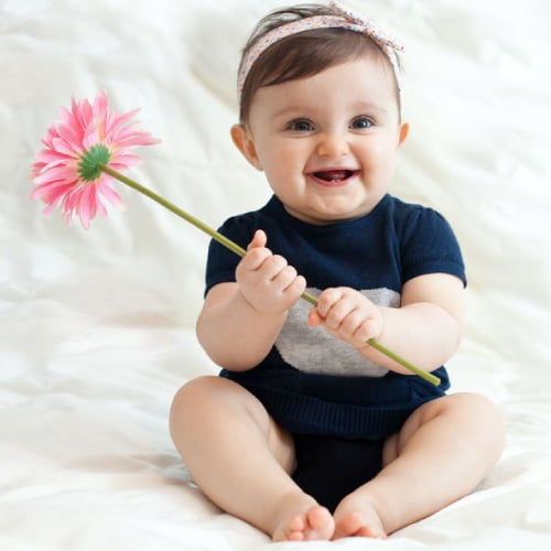 Baby Girl Dp - pink Flower in baby hand