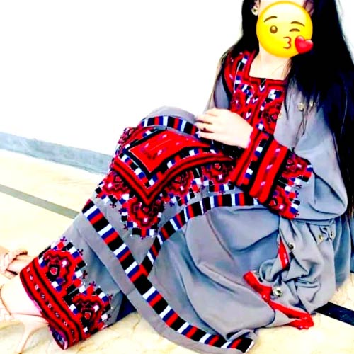 Balochi Dress Dp - kissing emoji pic
