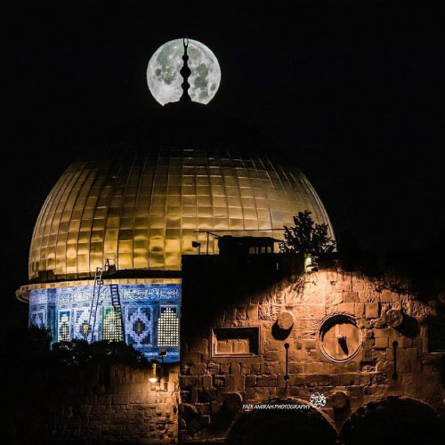 Masjid Aqsa Dp - night 
view moon