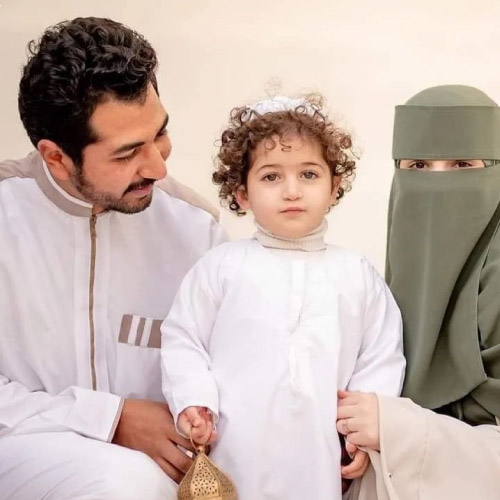 Islamic Couple Image - with baby