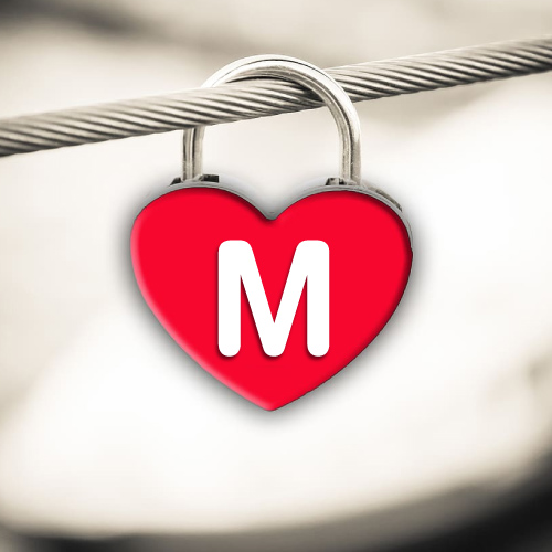 M Name Dp - red heart lock
