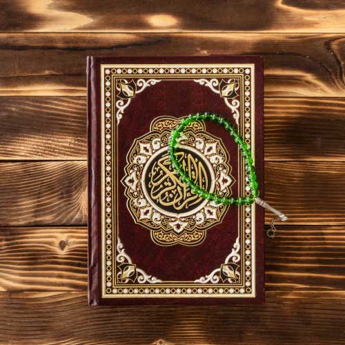 Quran Picture - green tasbih with quran
