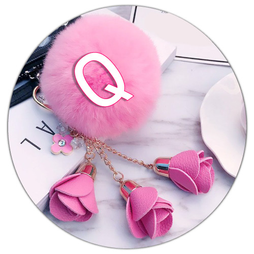 Q Name Photo - pink keychain